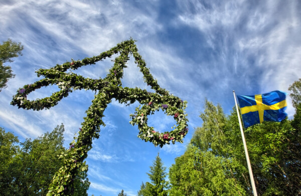 Glad midsommar