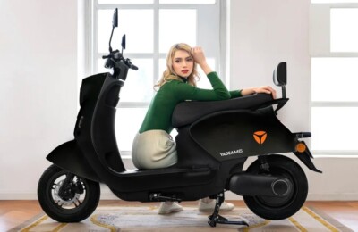 Yadea M6L mattsvart elmoped